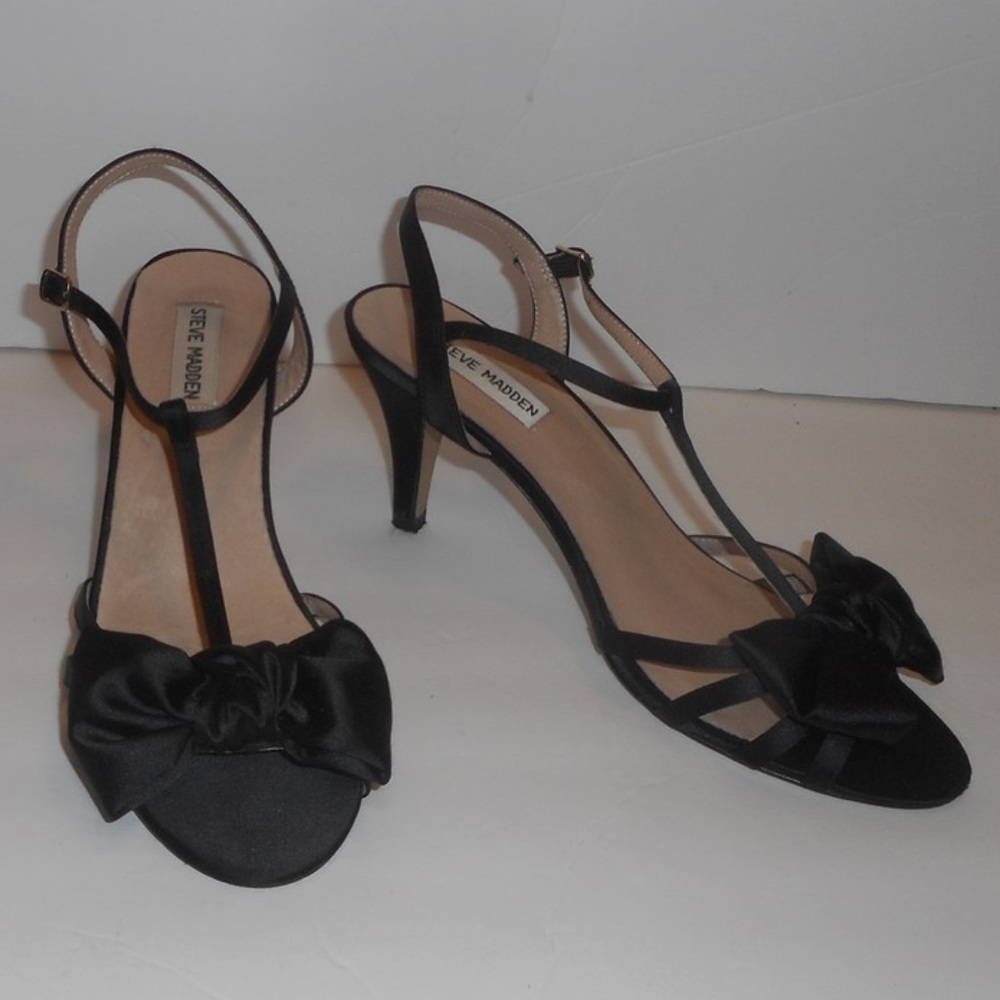 Steve Madden Gramicy satin bow t-strap heels - Picture 1 of 8